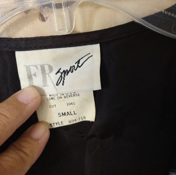 Vintage FR Sport Vest - Picture 3 of 4